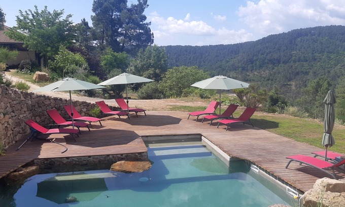 Saint-Andre-Lachamp Cottage | Eco-Friendly Retreat with Pool and Spa, Rated 9.6/10