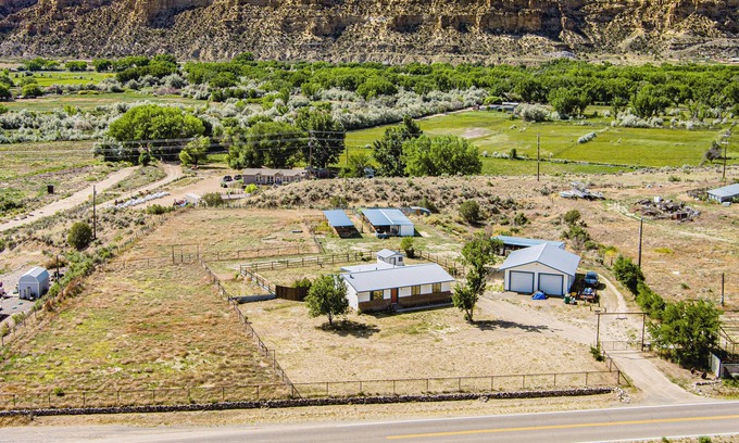 Blanco Other | Idyllic Farmhouse Near Quality Waters & Navajo Lake Marina