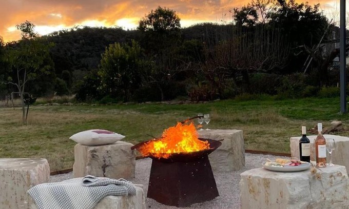 Cooks Gap House | Idyllic Farmstay with Impressive Views & Custom Bar