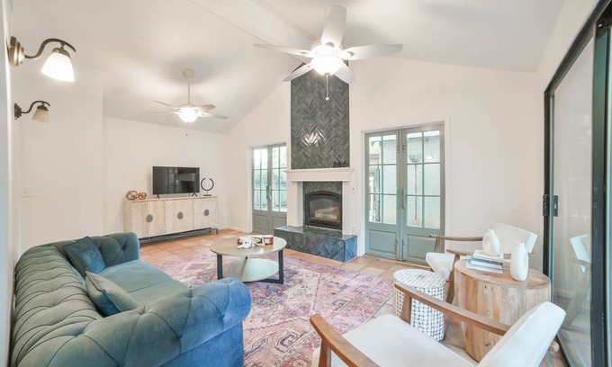 Raisin House | Beautiful Fig Garden Village Spanish Home with Kitchen!