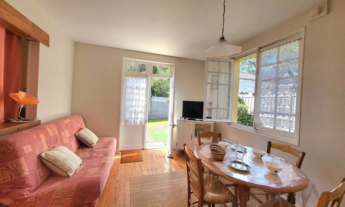 Saint-Brevin-les-Pins House | Cozy Villa Saint-Brevin-les-Pins with Spa and Breakfast