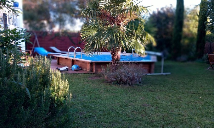 Saint-Nom-la-Breteche House | Inviting House Near Paris and Versailles with Heated Pool