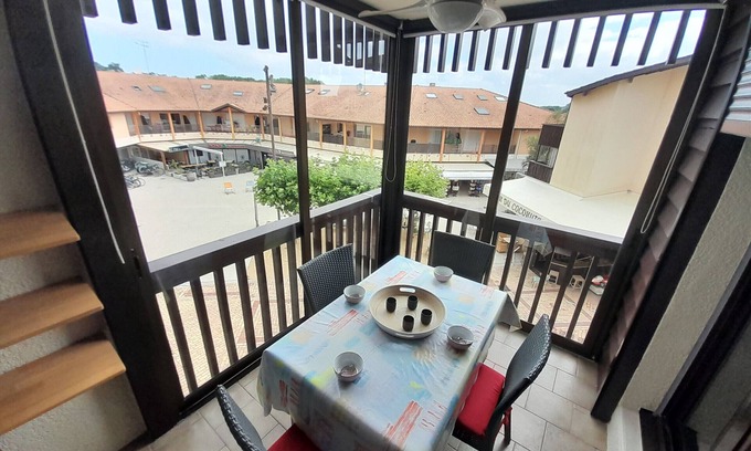 Vieux-Boucau-les-Bains Apartment | Cozy Apartment in Vieux-Boucau-les-Bains with Spa & Breakfast