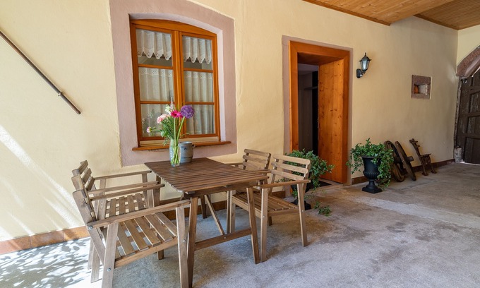 Saint-Hippolyte Apartment | Top-Rated Accommodation by Haut-Koenigsbourg - Le Porche ***