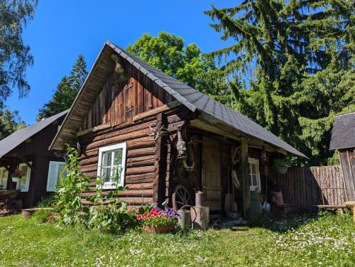 Kuusalu Parish Cabin | Pet-Friendly Garden House by the River for Families