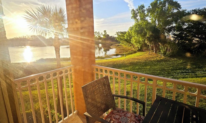 Iona Condo | Lake View Condo at Beachwalk: Pool, Spa & Family-Friendly