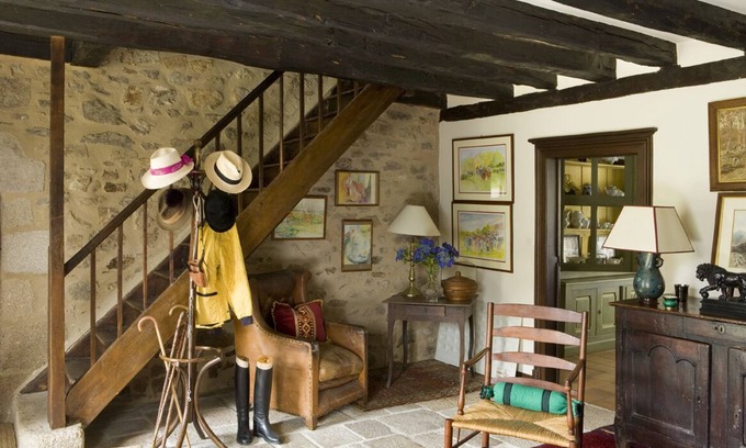 Ambazac Cottage | Relaxing Granite House with Private Pool & Scenic Views
