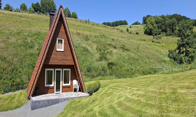 Untervalme House | Charming holiday home near the ski area