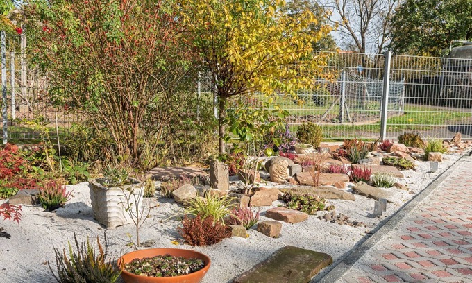 Niederaula House | Inviting Holiday Home with Private Garden and Great Amenities