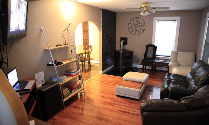 Rumford House | Pet-Friendly Retreat Near Sunday River & Ski Areas