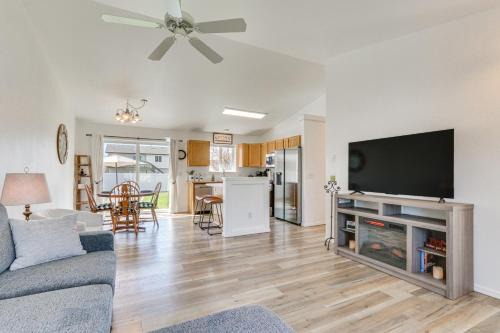 Hayden House | Cozy Retreat with Patio Near Hayden Lake Awaits You