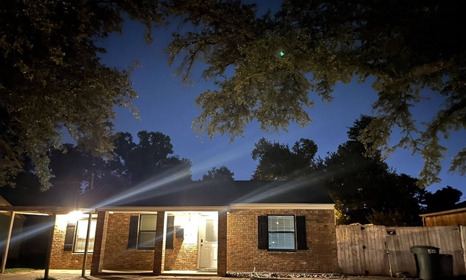 Lake Charles House | Charming Cajun Home with Pool & Spa - Guest Rated 9.2/10