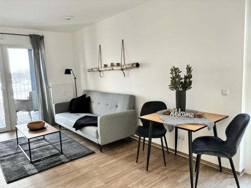 Weyhausen Apartment | Cozy Studio 15 - Pet Friendly with Hot Tub Access