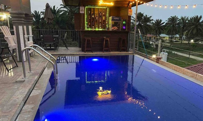 Tela Hotel | Charming hotel with 2 bedrooms and WiFi, AC in Tela