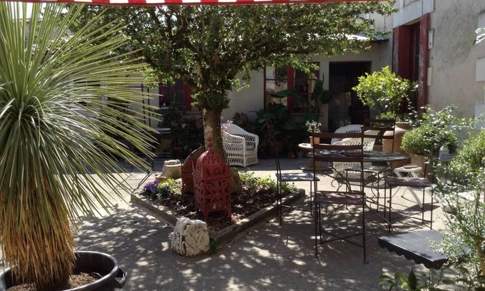 Mornac-sur-Seudre House | Idyllic Oceanfront Retreat in Mornac sur Seudre