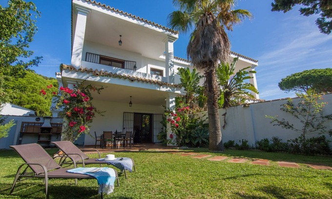 Los Canos de Meca House | Inviting Beachside Retreat Steps from Nature's Paradise