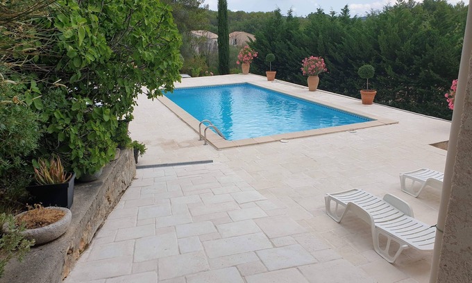 Massebœuf House | Beautiful House with Pool - Guest Rated 9.6/10