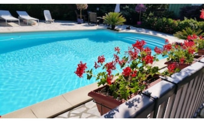 Saubion House | Guest Rated: 9.8! Family-Friendly House with Ocean View