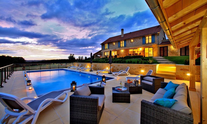 Sarlat-la-Caneda House | Beautiful House with Private Pool Near Sarlat - Guest Rated 10/10