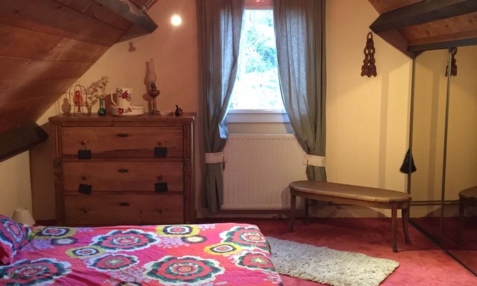 Esquieze-Sere House | Mountain Retreat with Kitchen & Perfect 10/10 Rating