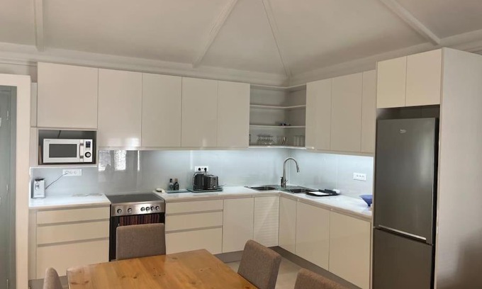 Vathy House | Beautiful House in the Heart of Vathi - Family Friendly Stay