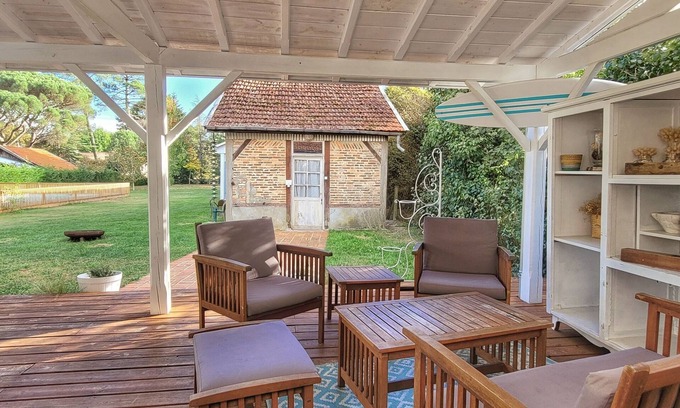 Lue House | Elegant Escape in Les Landes with Private Pool & Spa