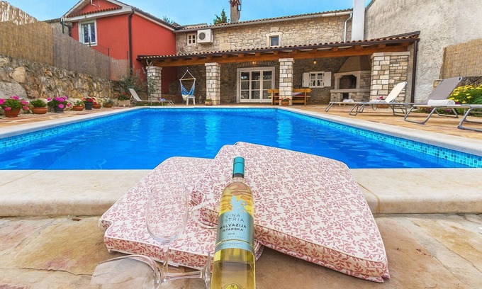 Orbanici House | Perfect Istrian Retreat with Private Pool & Ocean Views
