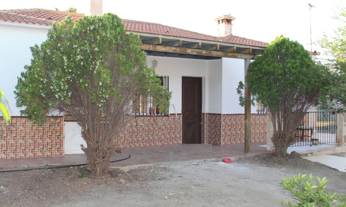 Almachar House | Idyllic Retreat in the Málaga Countryside with Pool & Pets