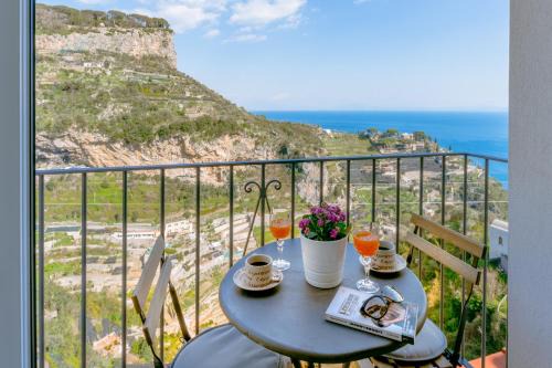 Pontone House | Cozy House: Family-Friendly Retreat with Exceptional Service