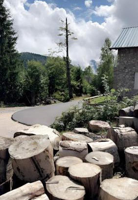 Vitomiricë Villa | Charming House Near Hajla Peak - Rugove