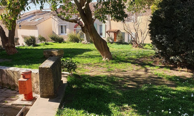 Sablet House | Idyllic Village House with Garden View and Pet-Friendly Amenities