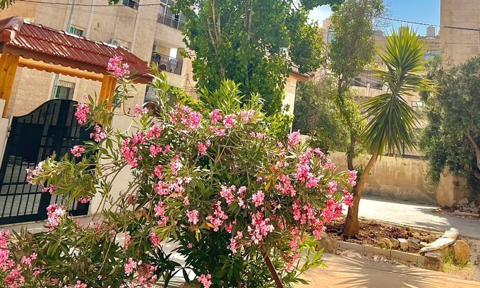 Irbid House | Charming house with AC in enchanting Irbid