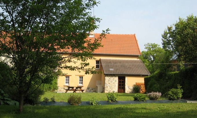 Feugeres Cottage | Discover Gite Feugères: Family-Friendly Retreat with Spa