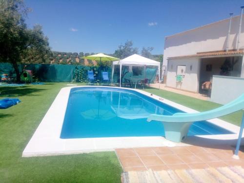Los Agustines House | Relaxing House with Pool in Montilla - Pet Friendly Stay