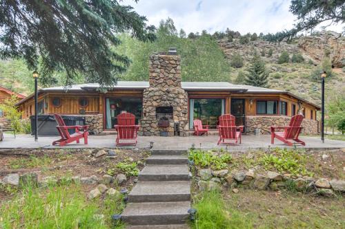 Idaho Springs House | Inviting Idaho Springs Retreat with Hot Tub & Pet-Friendly Fun