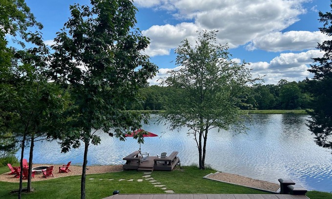 Wright City Ski Chalet | Relaxing Innsbrook Lakefront Retreat with Breathtaking Views