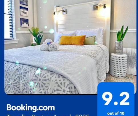 Downtown Jacksonville Apartment | Inviting Jax Apartment for 4 with Oceanfront Views