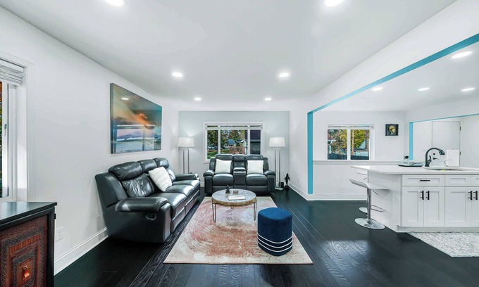 Lake Geneva House | Charming Lake Geneva Retreat for 8