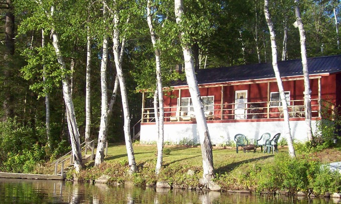 Lunenburg Cottage | Tranquil Lakefront Cottage with Pool & Pet-Friendly Amenities