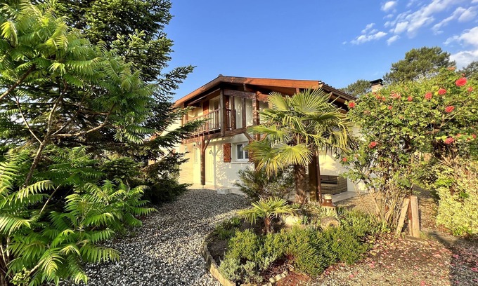 Lit-et-Mixe Villa | Idyllic Landaise Villa Near Forest with Pool and Ocean Views