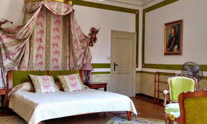 Cannaregio Apartment | Elegant Palazzo with Ocean View in Central Venice