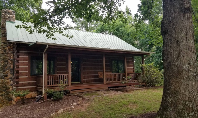 Smith River Cabin | Scenic Log Home with Pond, Pool & Mountain Views
