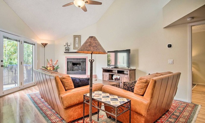 Tucson Condo | Inviting Lower Foothills Condo with Pool, Spa & Gym