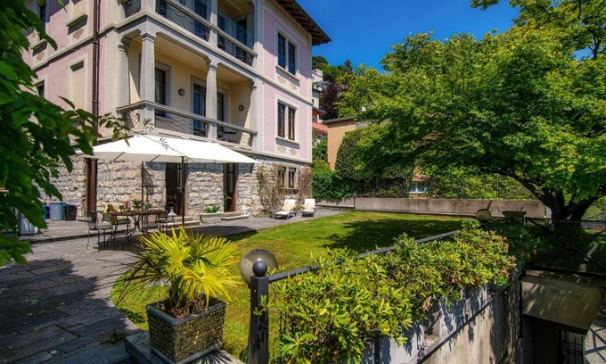 Como Villa | Elegant Villa Como Lake: Pet-Friendly with Ocean Views