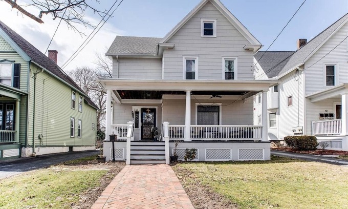 Geneva House | Elegant Main Street Home in the Heart of Finger Lakes