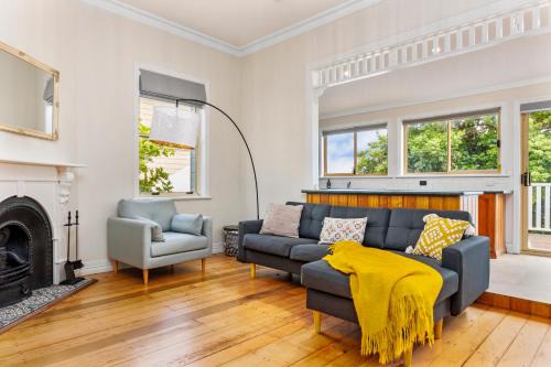 Merewether House | Pet-Friendly Merewether Cottage with Hot Tub & 9.2/10 Rating