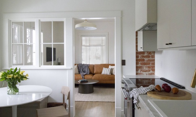 Miles City House | Modern Cottage: Guest Rated 10/10 & Family-Friendly Amenities