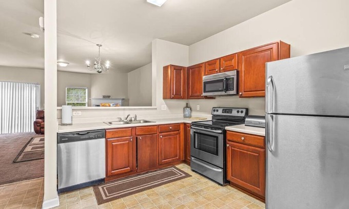 Atlanta Apartment | Inviting MultiLevel Townhouse with Pool and Great Reviews