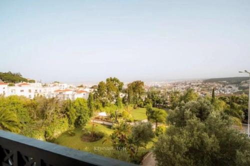 Hjar Ennhal Apartment | Tranquil Retreat: Oceanfront House Near Forest & Sea