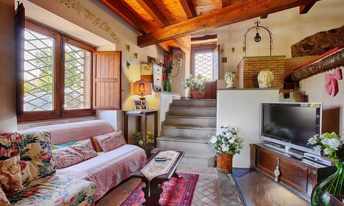 Aci Bonaccorsi Cottage | Elegant Oceanfront Retreat with Private Pool & Spa